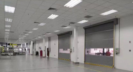 Portas de rolos de tecido de PVC Automáticas de ação rápida Portas de rolos industriais