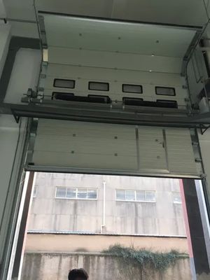 comprar Industrial Sectional Garage Door with Polyurethane Insulation 40mm Thickness and AC 220V-240V Motor online manufacture