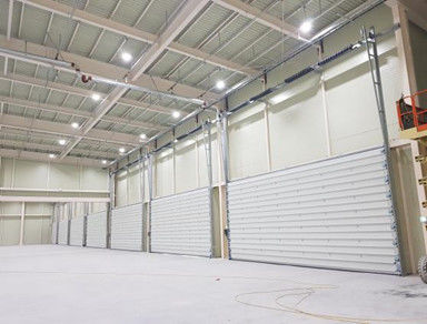 Portas Seccionais Industriais Automáticas Portas Seccionais Comerciais de Aço