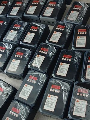 Porta de garagem seccional RAL9002 personalizada com caixa de controle de interface de máquina humana