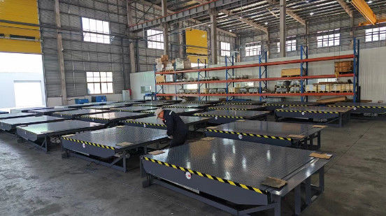 Plataforma de carregamento hidráulica de baixa manutenção, nivelador de docas, remoção de lixo, ISO 9001