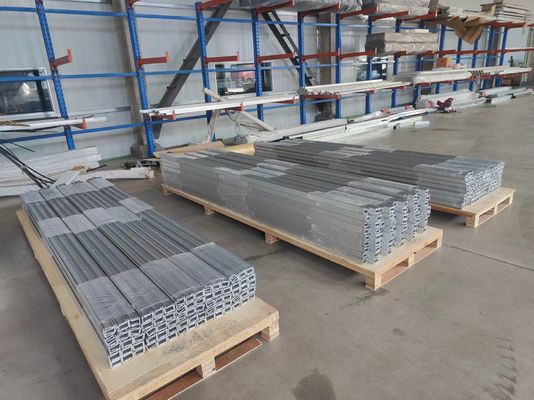 Venda a retalho de portões industriais Portões de rolos de PVC automáticos Portões de rolos de empilhamento rápido