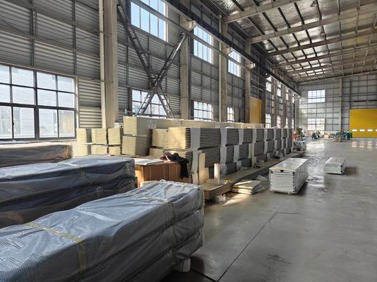 Portas de garagem seccionais de tamanho personalizado A solução ideal de garagem