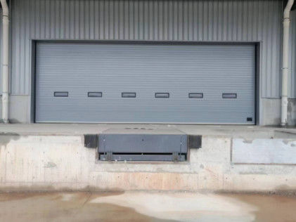 Industrial Automático Painel Sandwich de Metal Isolado Secção Exterior de Aço Elevador Deslizante de Garagem Porta Roll Up