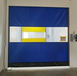 Porta Rápida de PVC para Melhorar a Produtividade, Velocidade de Abertura de 2 m/s, 1000-1500 Aberturas de Alta Frequência